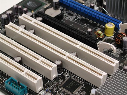 PCI Expansion Slots